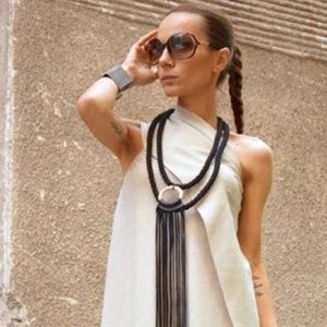 Sleeveless dress